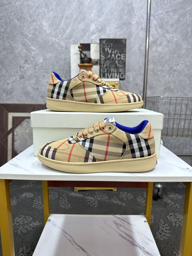 Burberry Low Shoes